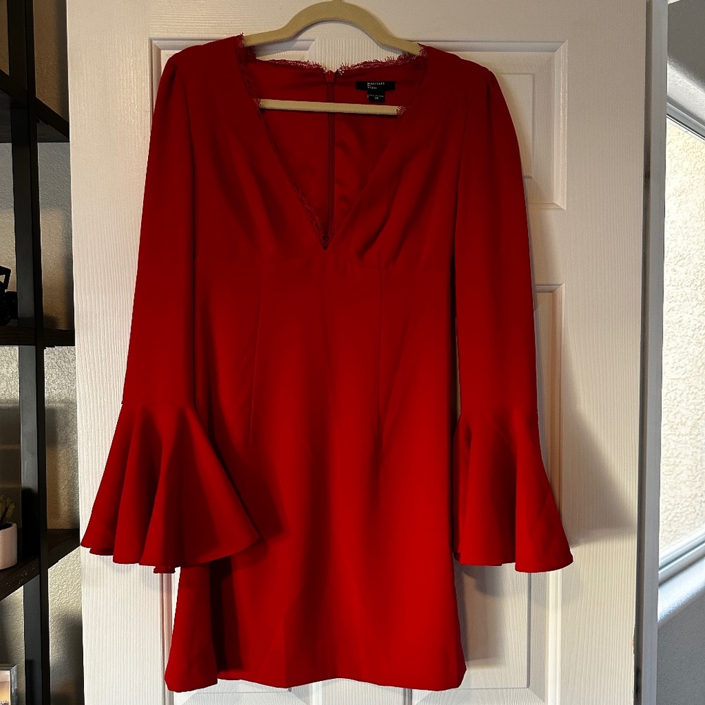 NWOT Marciano for Guess Be Mine Bell Sleeve Dress Size 38